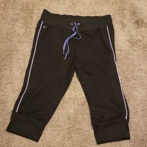 Womens Under Armour joggers